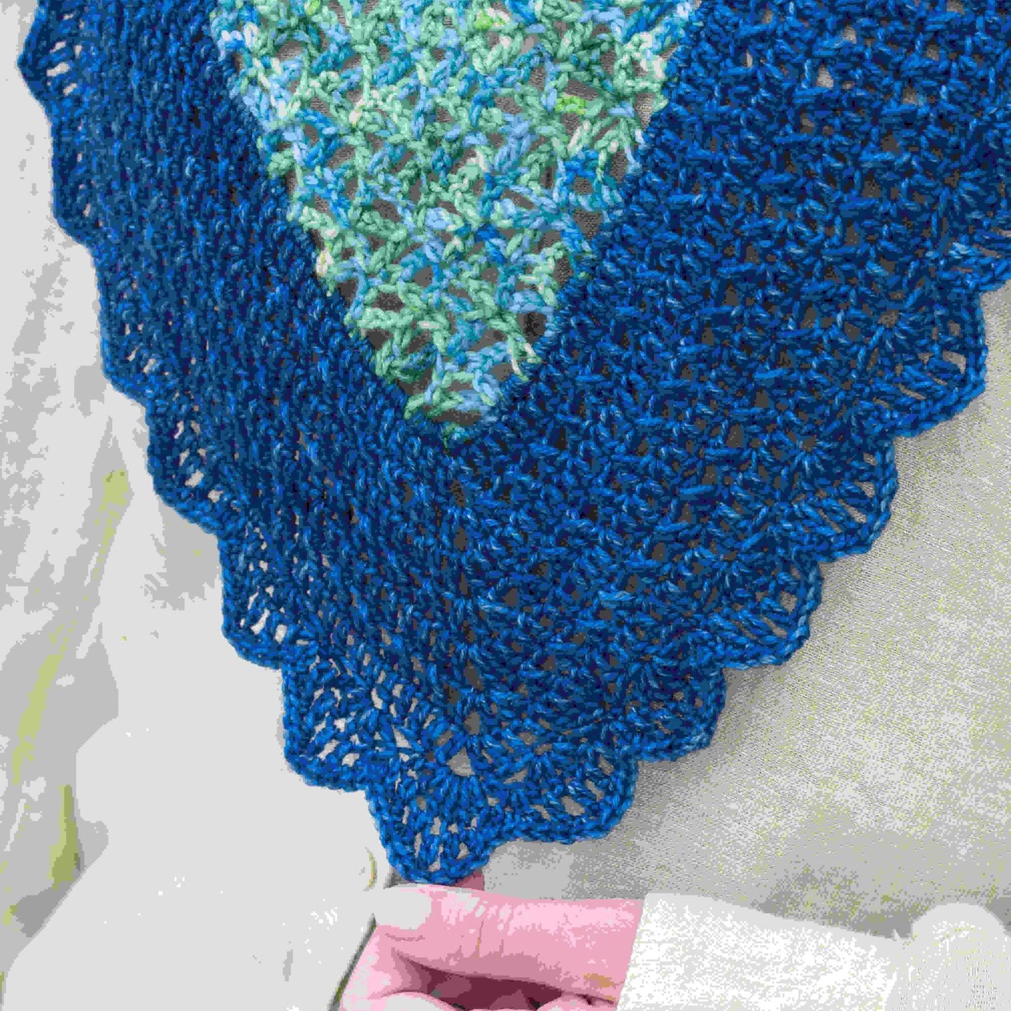 Ocean Charm Cowl
