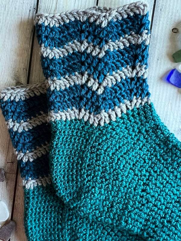 Ocean Wave Socks - Image 2